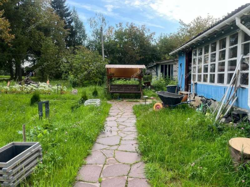 дом на Молодёжной улице село Вершилово