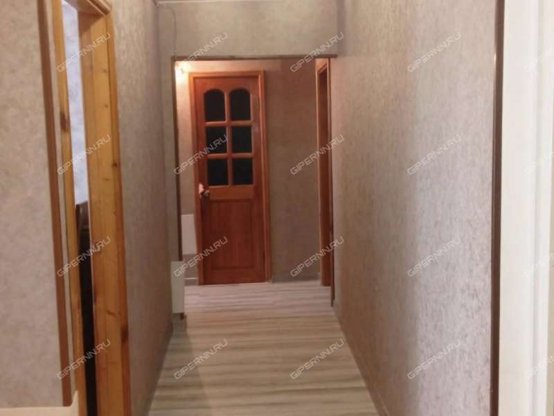 трёхкомнатная квартира на улице Краснодонцев дом 21 к1