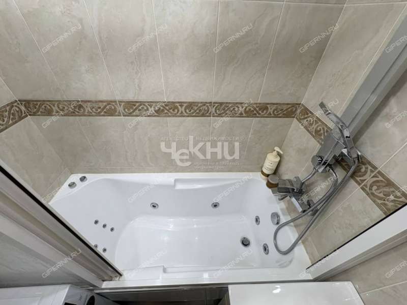 трёхкомнатная квартира на Провиантской улице дом 20