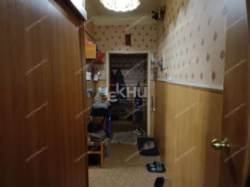 трёхкомнатная квартира на улице Сестёр Рукавишниковых дом 5а