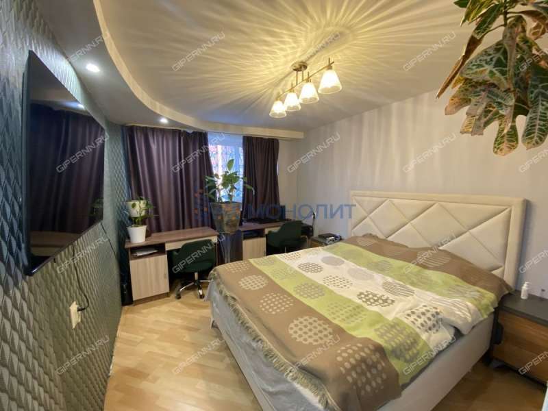 трёхкомнатная квартира на улице Володарского дом 11