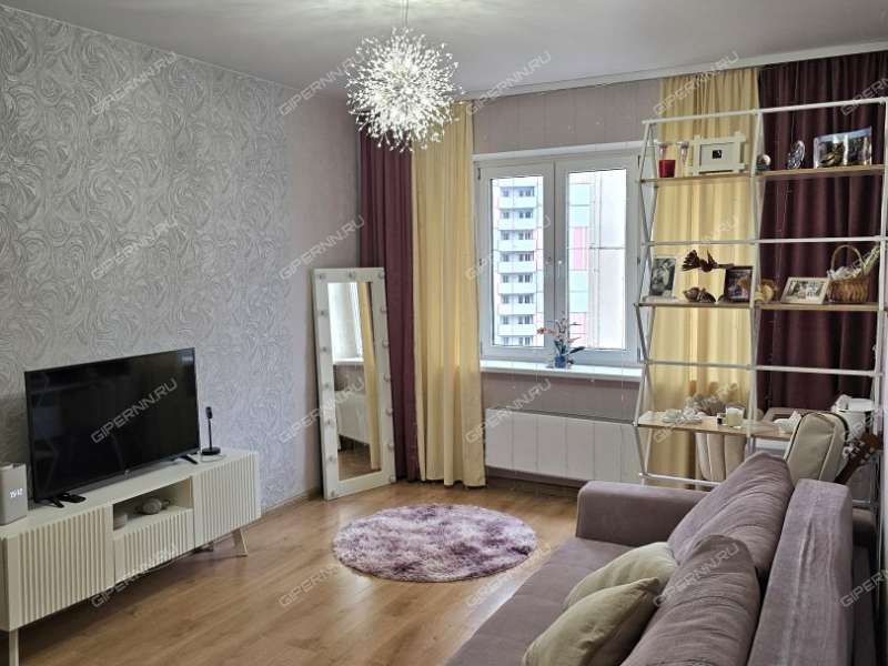 однокомнатная квартира на бульваре 60-летия Октября дом 23 к4