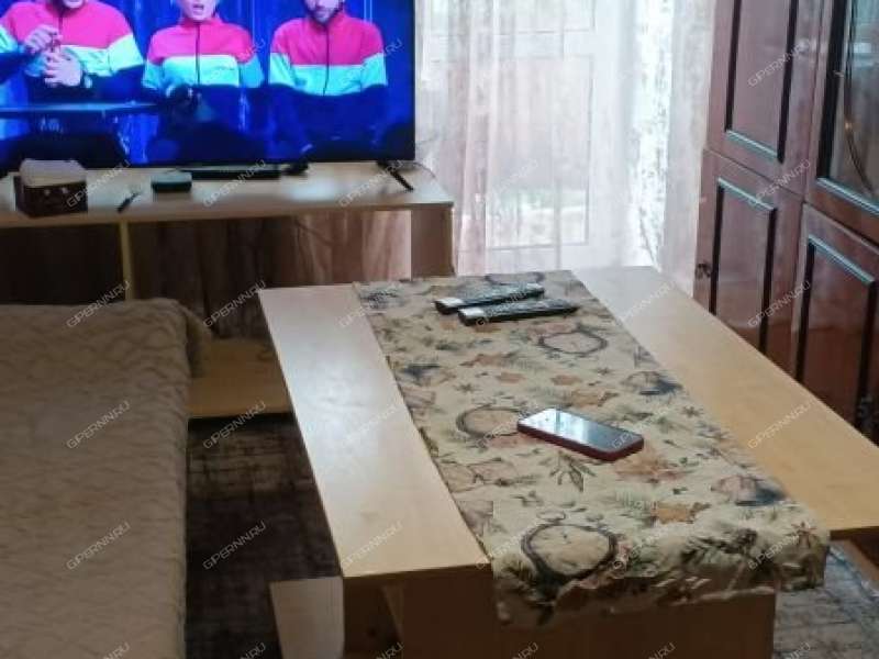 трёхкомнатная квартира на улице Бекетова дом 1