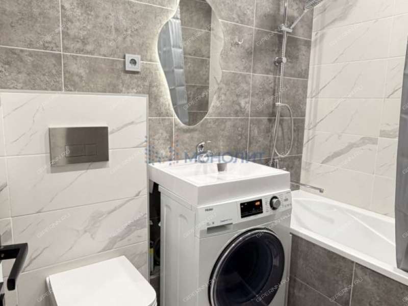 двухкомнатная квартира на улице Сергея Есенина дом 3