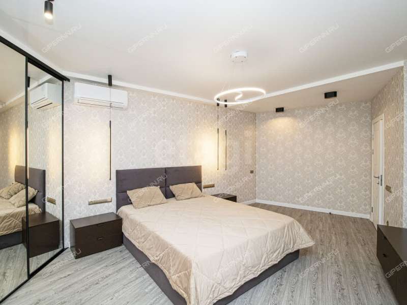 трёхкомнатная квартира на улице Маршала Баграмяна дом 3