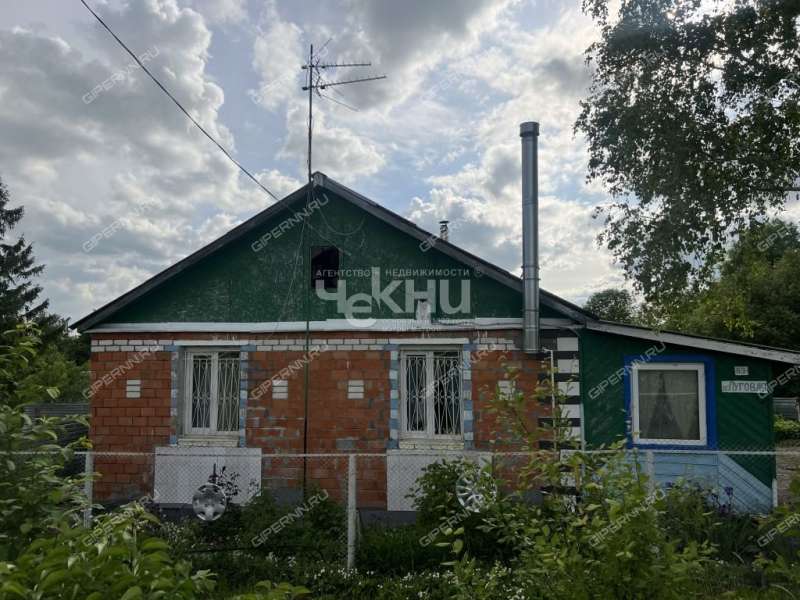 дом на улице Луговая село Вармалей