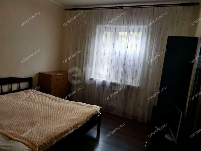 двухкомнатная квартира на улице Родионова дом 27