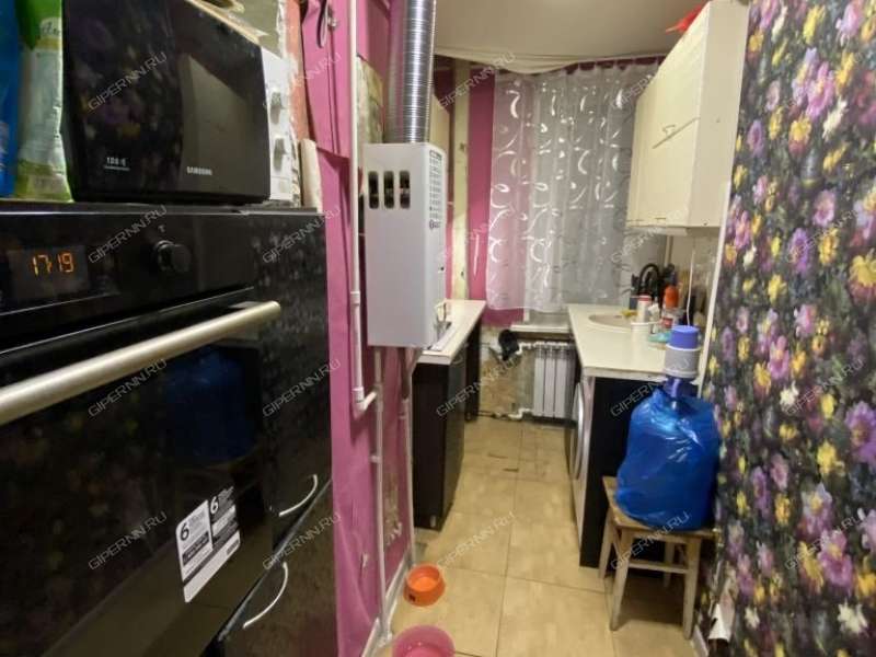 однокомнатная квартира на Молодёжном проспекте дом 72