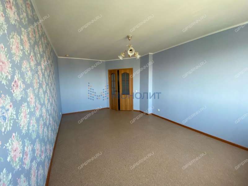 трёхкомнатная квартира на улице Родионова дом 167 к1