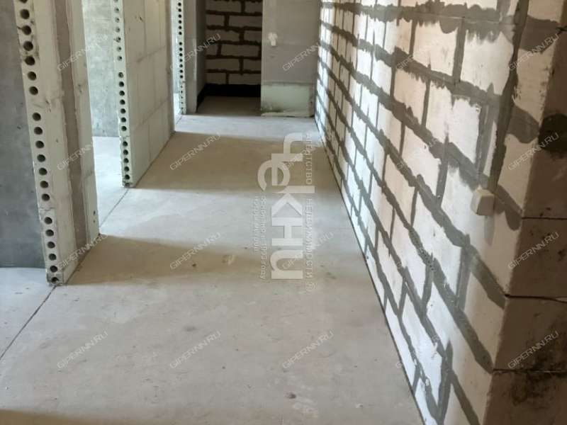 трёхкомнатная квартира на улице Героя Советского Союза Аристархова дом 5