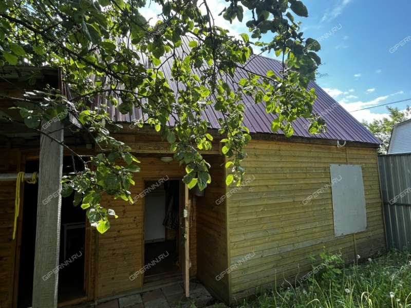 дом на Клубной улице город Бор