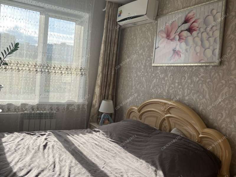 двухкомнатная квартира на улице Коминтерна дом 22