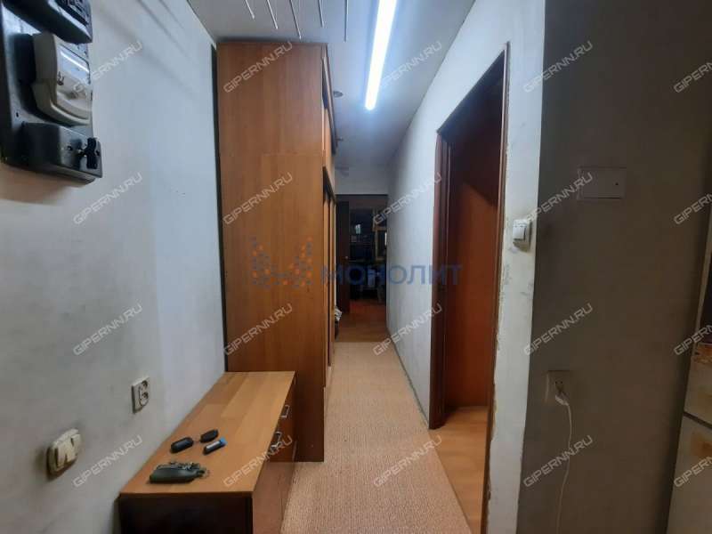 трёхкомнатная квартира на Светлоярской улице дом 40