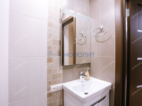 taunhaus-sl-verhnepecherskaya-d-421i фото