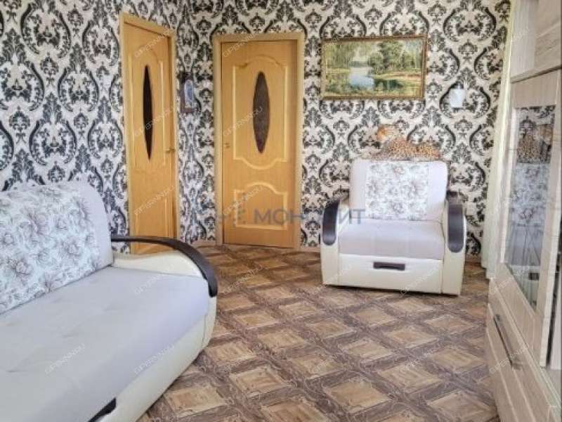 трёхкомнатная квартира на улице Маршала Рокоссовского дом 15