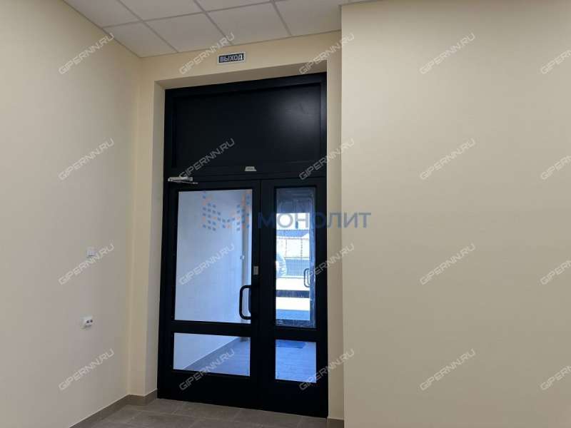 помещение под офис, торговую площадь на улице Героя Советского Союза Аристархова