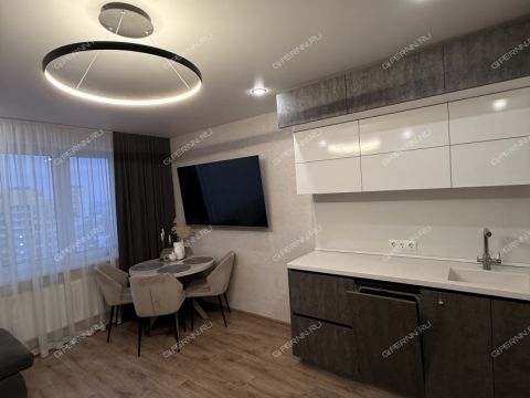 2-komnatnaya-ul-romantikov-d-12 фото