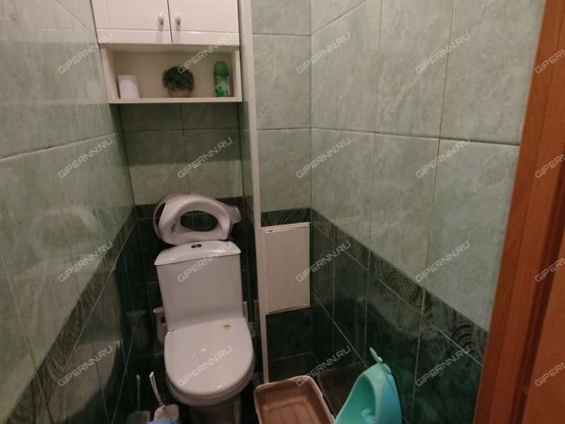двухкомнатная квартира на улице Политбойцов дом 8
