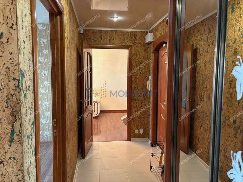 двухкомнатная квартира на улице Строкина дом 18