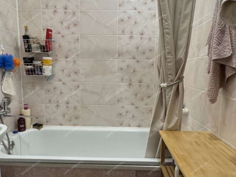 однокомнатная квартира на бульваре Нефтепереработчиков дом 13 город Кстово