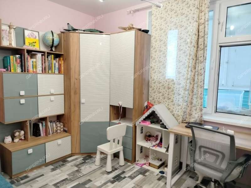 трёхкомнатная квартира на улице Островского дом 15