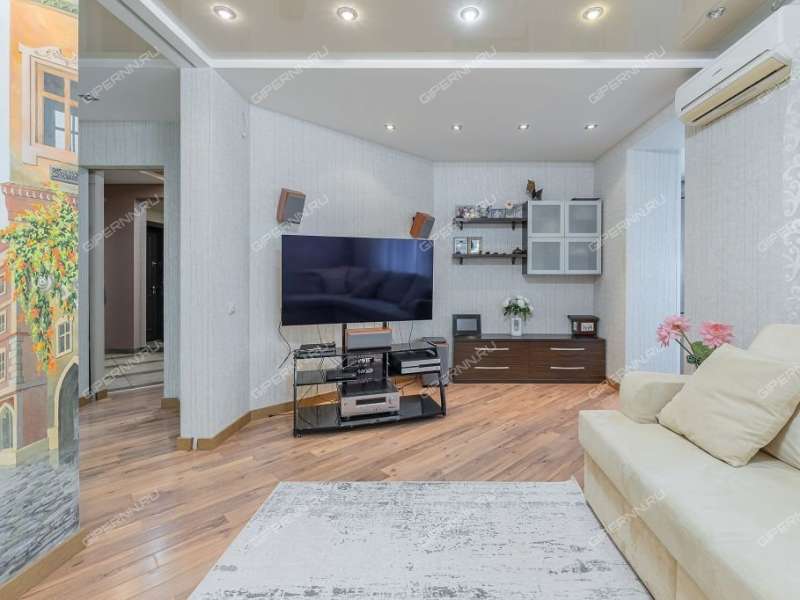 двухкомнатная квартира на улице Июльских Дней дом 19