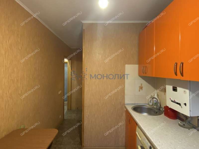 двухкомнатная квартира на улице Ситнова дом 8А город Дзержинск