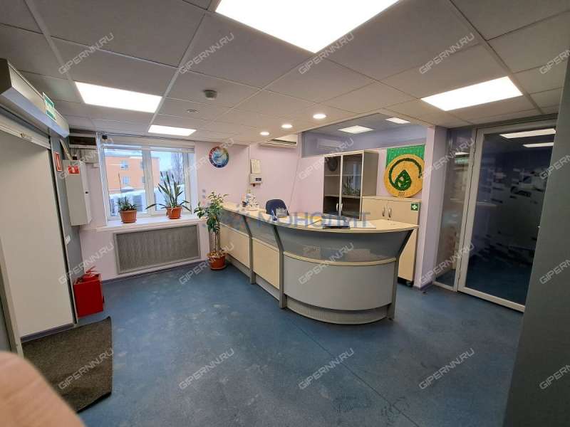 помещение под офис, недвижимость под гостиничный бизнес на проспекте Ленина