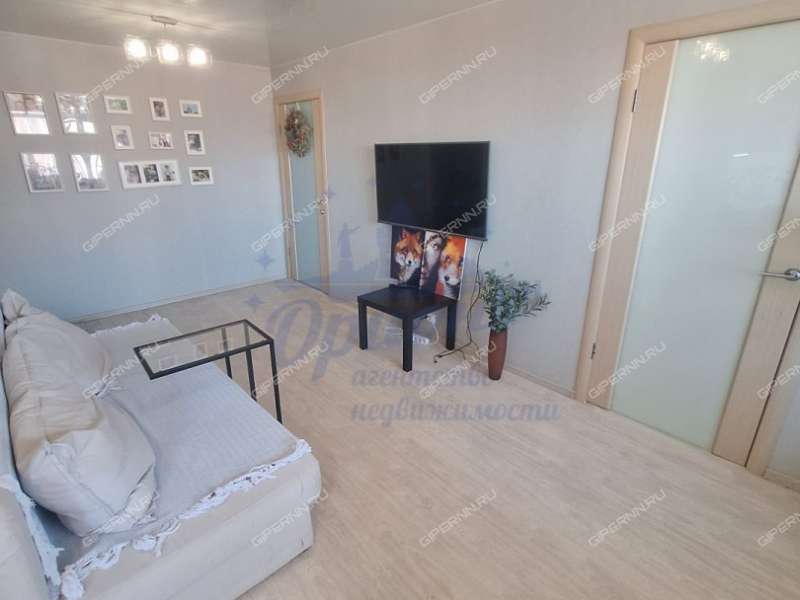 трёхкомнатная квартира на улице Заломова дом 4