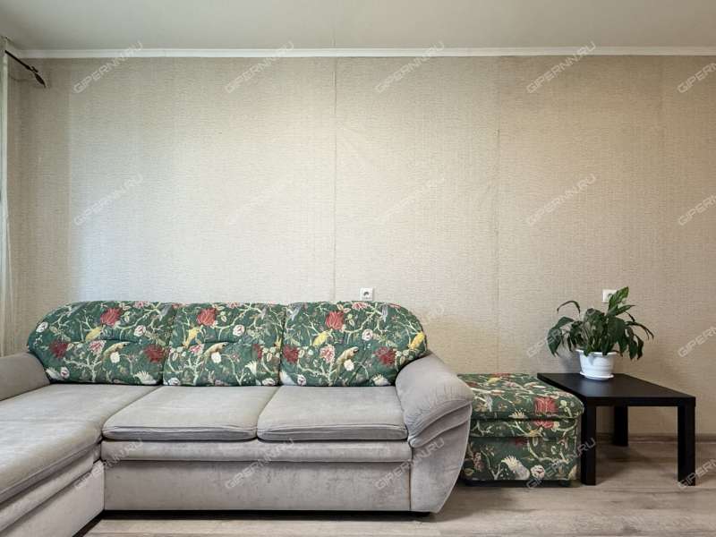 однокомнатная квартира на улице Маршала Казакова дом 8