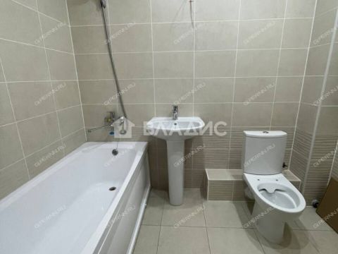 1-komnatnaya-ul-zelenhozovskaya-d-1n фото