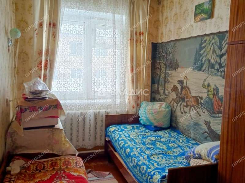 трёхкомнатная квартира на улице Тургенева дом 22 город Семёнов