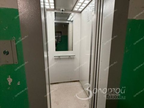 3-komnatnaya-ul-kosmicheskaya-d-52 фото