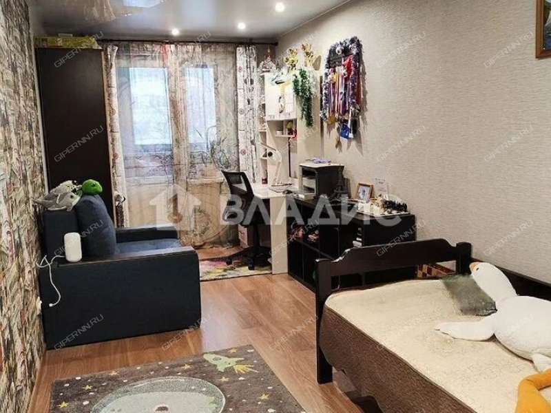 трёхкомнатная квартира на Космической улице дом 50