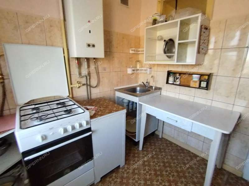 двухкомнатная квартира на Школьной улице дом 19 посёлок Ждановский