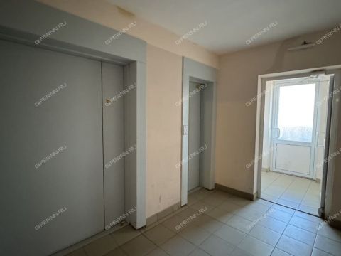 3-komnatnaya-ul-krasnozvezdnaya-d-31 фото