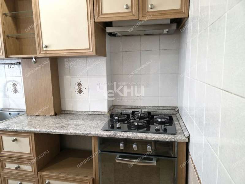 трёхкомнатная квартира на улице Маршала Голованова дом 35