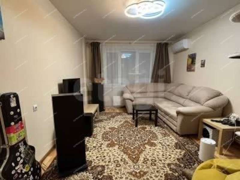 двухкомнатная квартира на улице Академика Сахарова дом 113