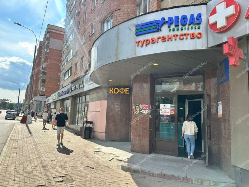 помещение под торговую площадь на улице Максима Горького