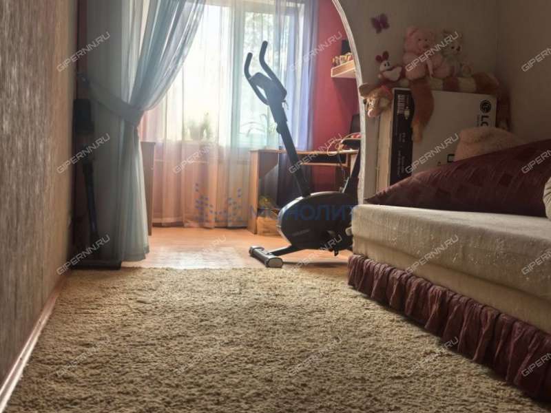 трёхкомнатная квартира на проспекте Циолковского дом 49Б город Дзержинск