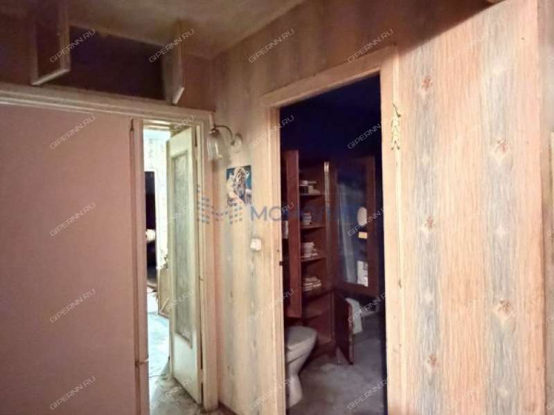 четырёхкомнатная квартира на бульваре 60-летия Октября дом 12