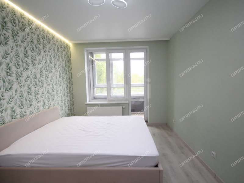 однокомнатная квартира на улице Александра Хохлова дом 7