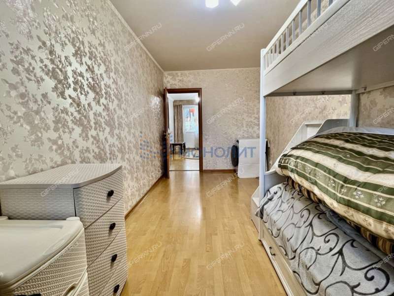 трёхкомнатная квартира на улице Мельникова дом 10