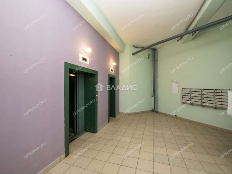 трёхкомнатная квартира на улице Обухова дом 6