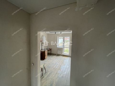 dom-poselok-pamyat-parizhskoy-kommuny-gorodskoy-okrug-bor фото