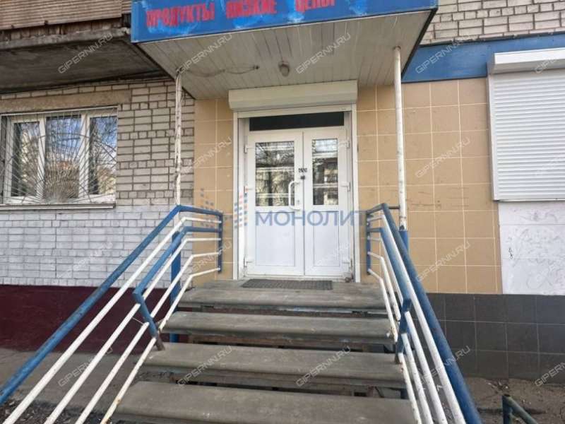 помещение под офис, торговую площадь на улице Лескова