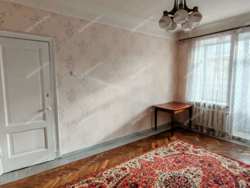 трёхкомнатная квартира на Московском шоссе дом 81