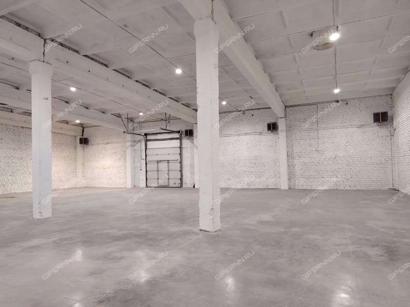 помещение под склад на Кузбасская ул, д.17