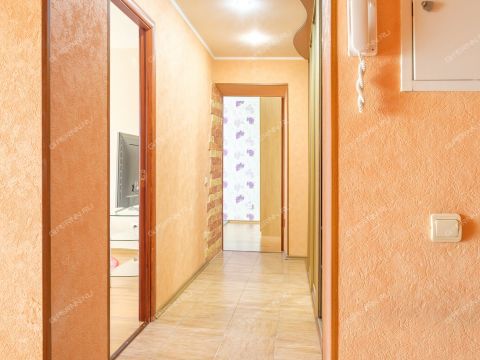 2-komnatnaya-ul-kompozitora-kasyanova-d-5a фото