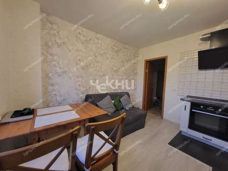 двухкомнатная квартира на Волжской набережной дом 24